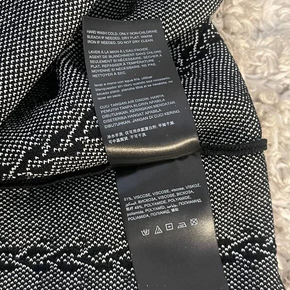 bebe Leilani Black White Knit Fit & Flare Skater Dress XS